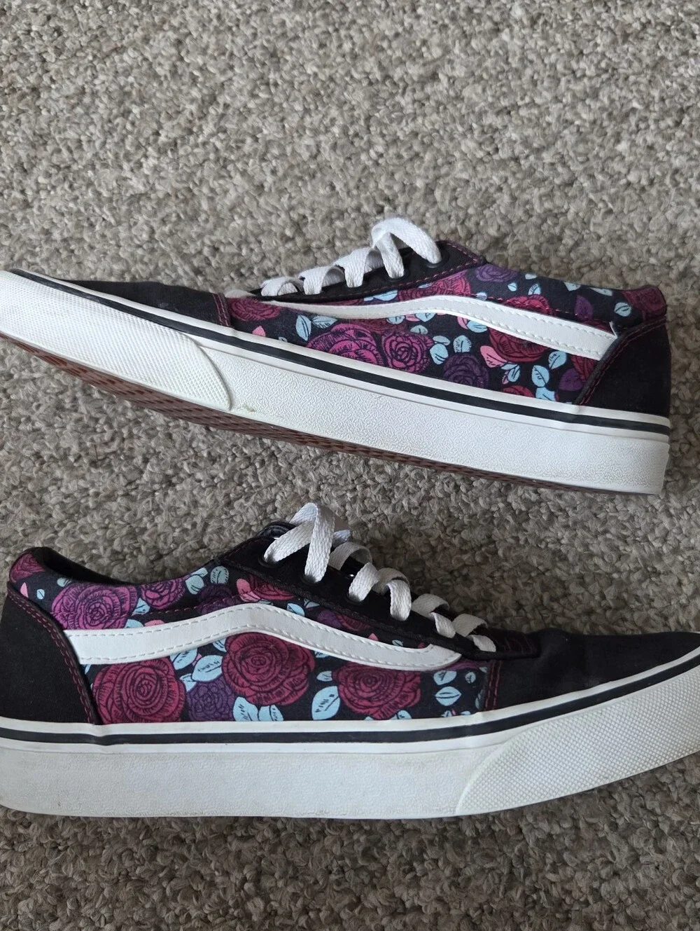 VANS Ward Romantic Floral Rose Print Sneakers Low Skate Shoes Womens Size 9.5